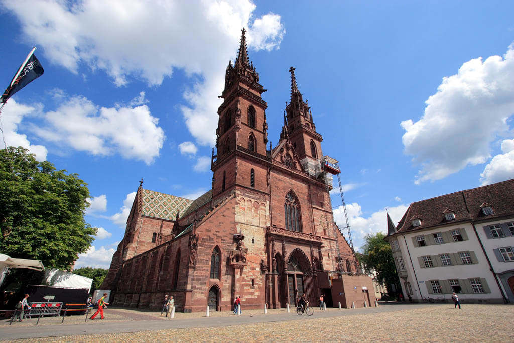 Munster Cathedral in Basel - Noble